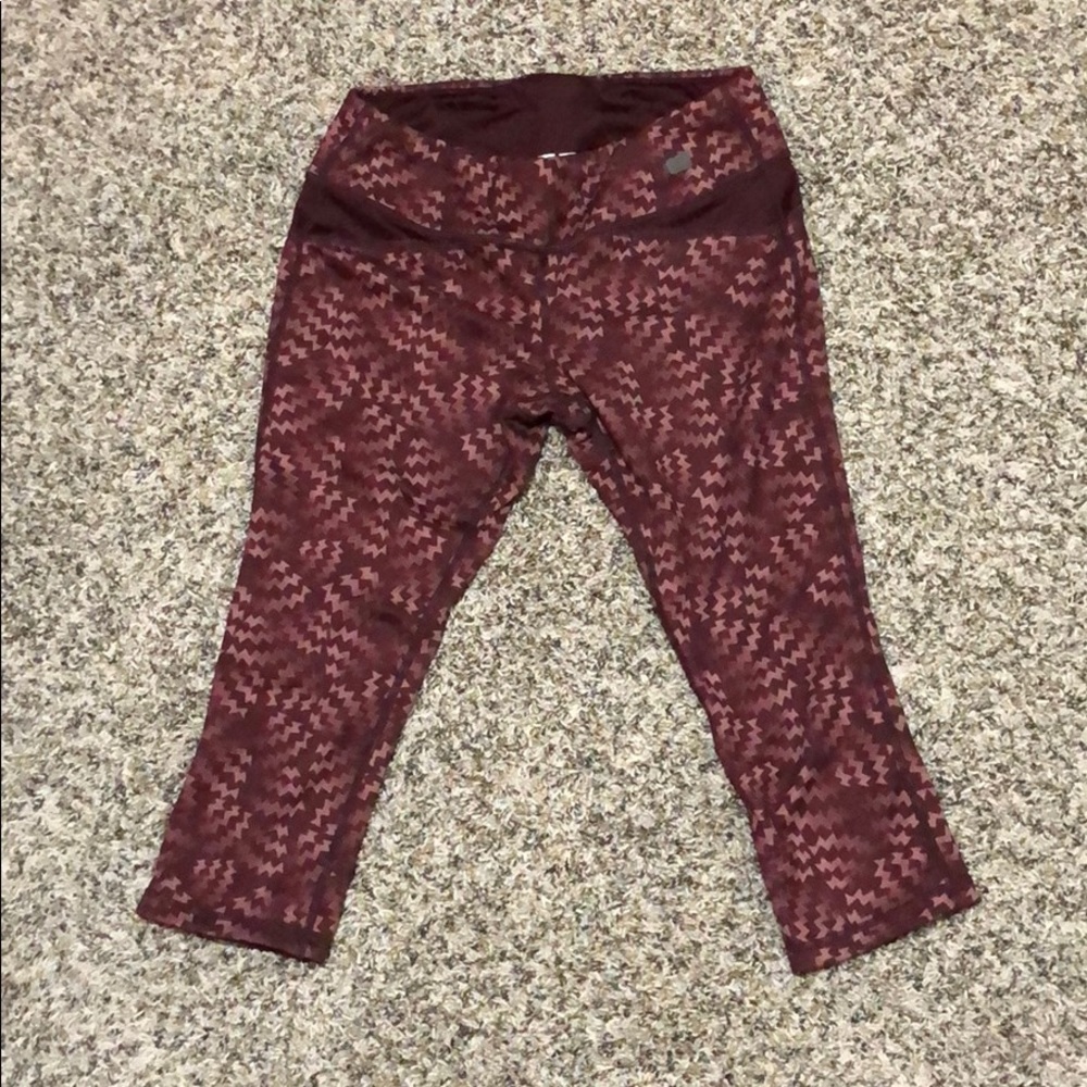 Reversible workout leggings